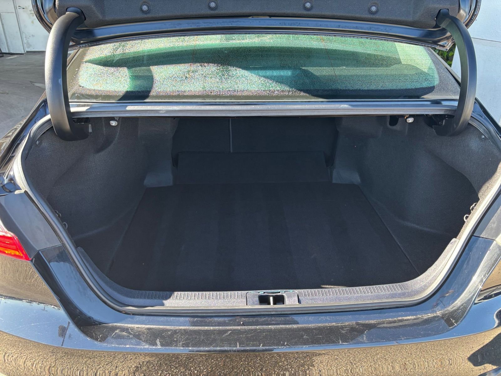 Used 2023 Toyota Camry LE FWD image 31