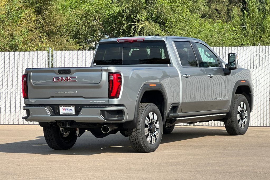 New 2026 GMC Sierra 2500 Denali w/ Technology Package image 4