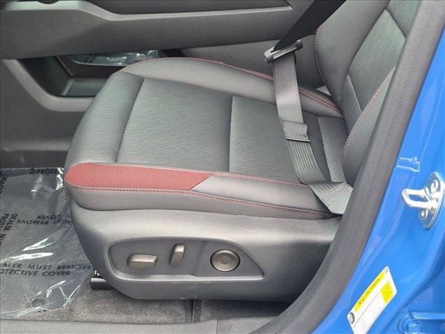 New 2027 Chevrolet Equinox RS w/ Safety and Technology Package FWD image 4
