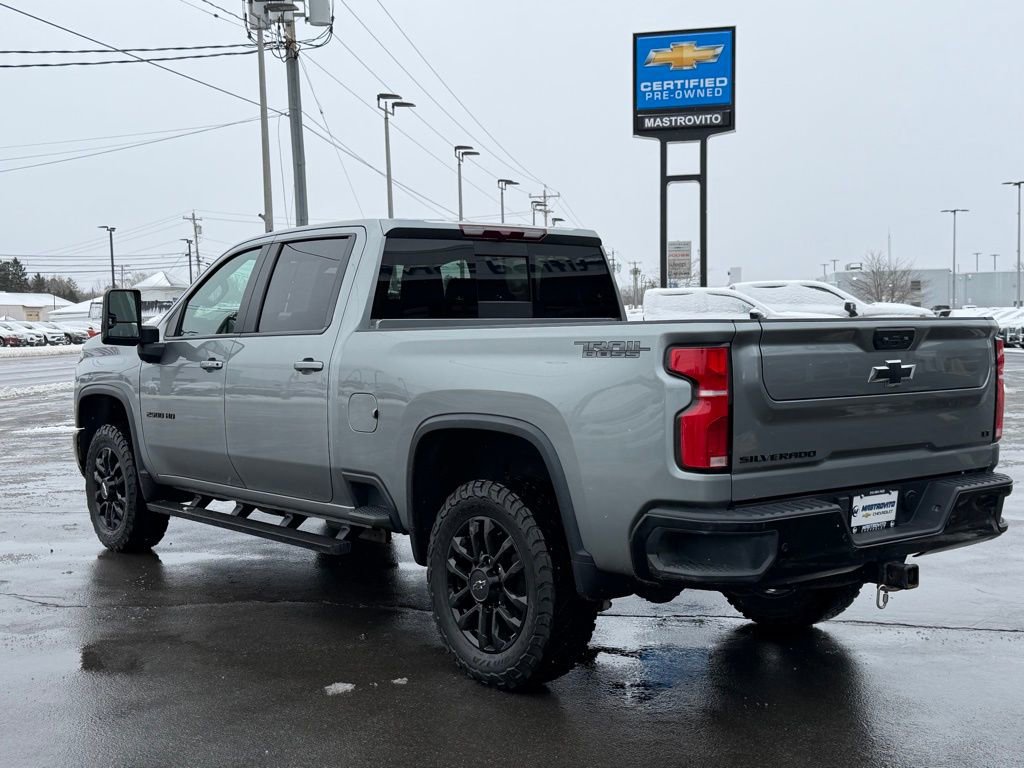 Used 2025 Chevrolet Silverado 2500 LT w/ Trail Boss Package image 5