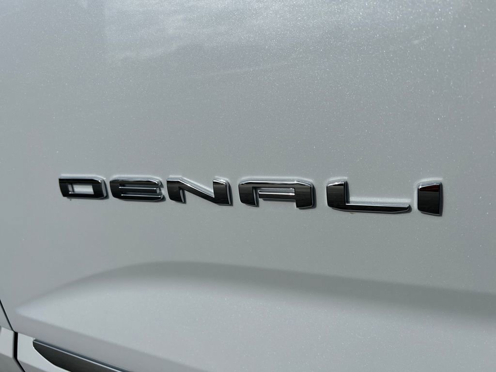 New 2026 GMC Terrain Denali image 9
