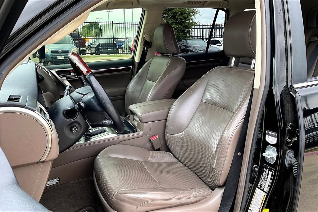 Used 2014 Lexus GX 460 Luxury AWD/4WD image 29