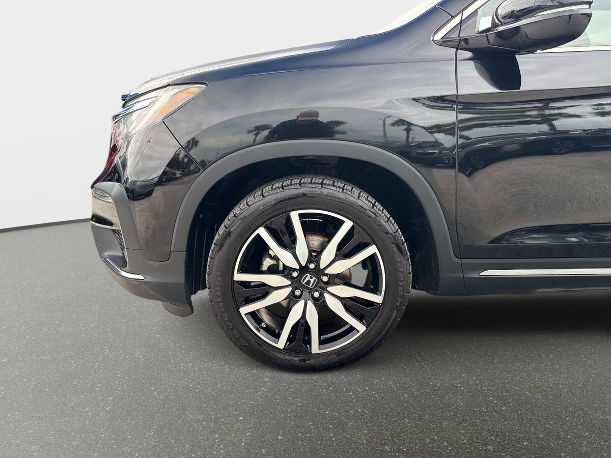 Used 2021 Honda Pilot Touring image 10