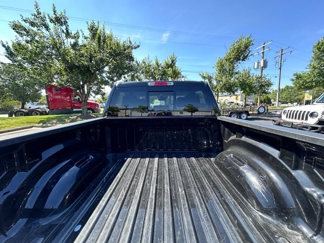 Used 2022 RAM 1500 Laramie AWD/4WD image 13