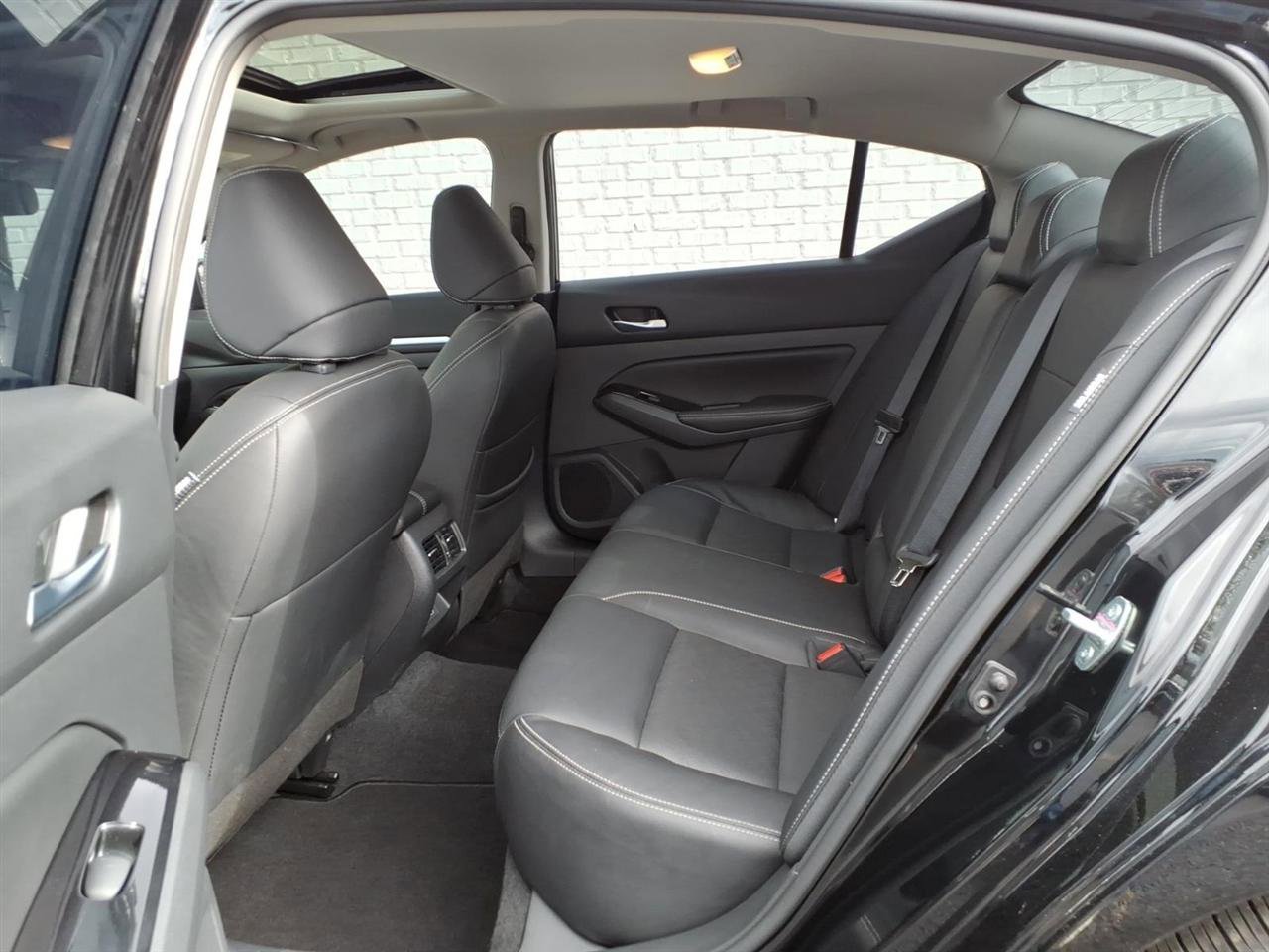 Used 2024 Nissan Altima 2.5 SL image 13