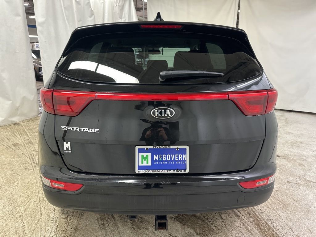 Used 2019 Kia Sportage LX image 4