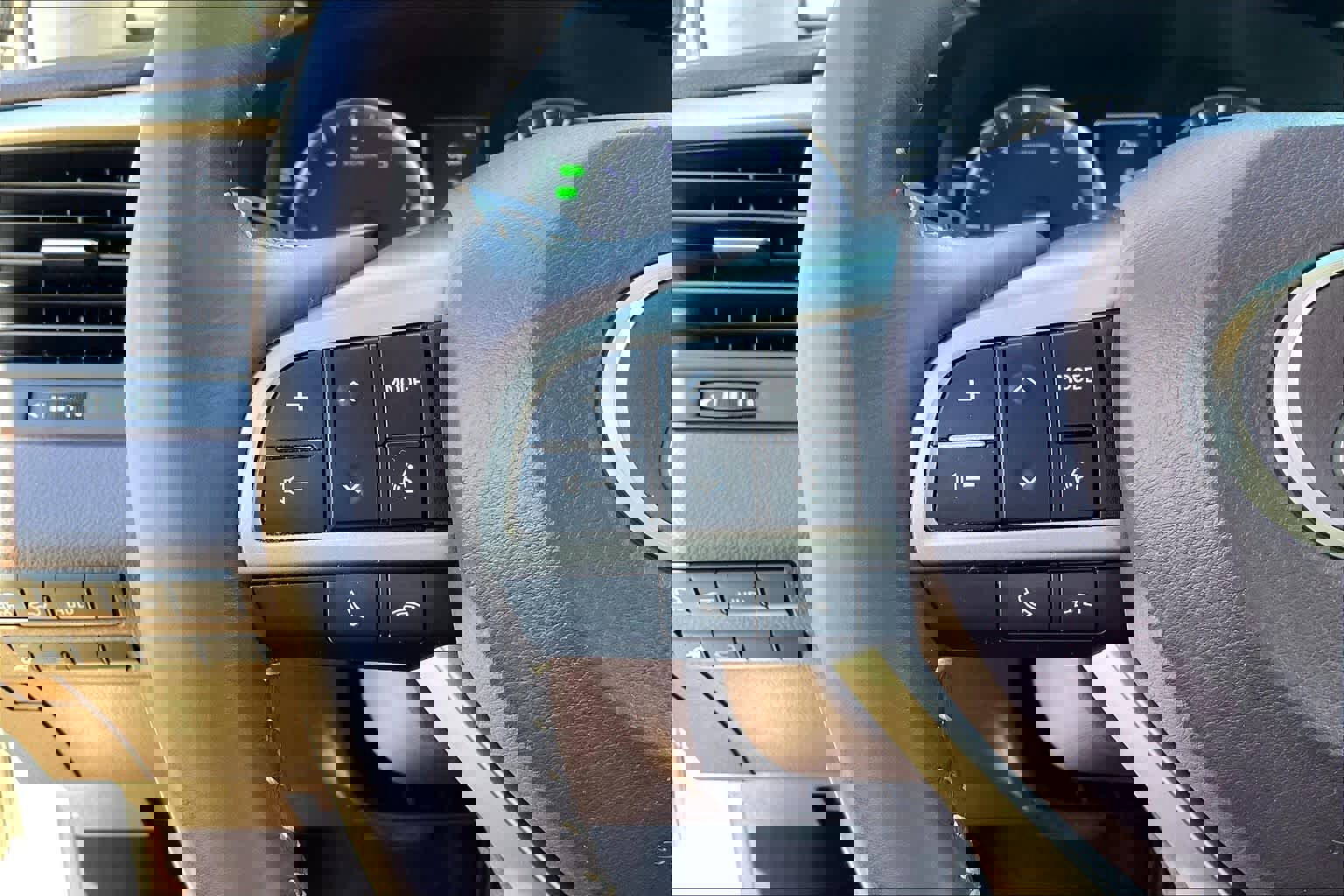 Used 2019 Lexus RX 350 FWD w/ Luxury Package image 21