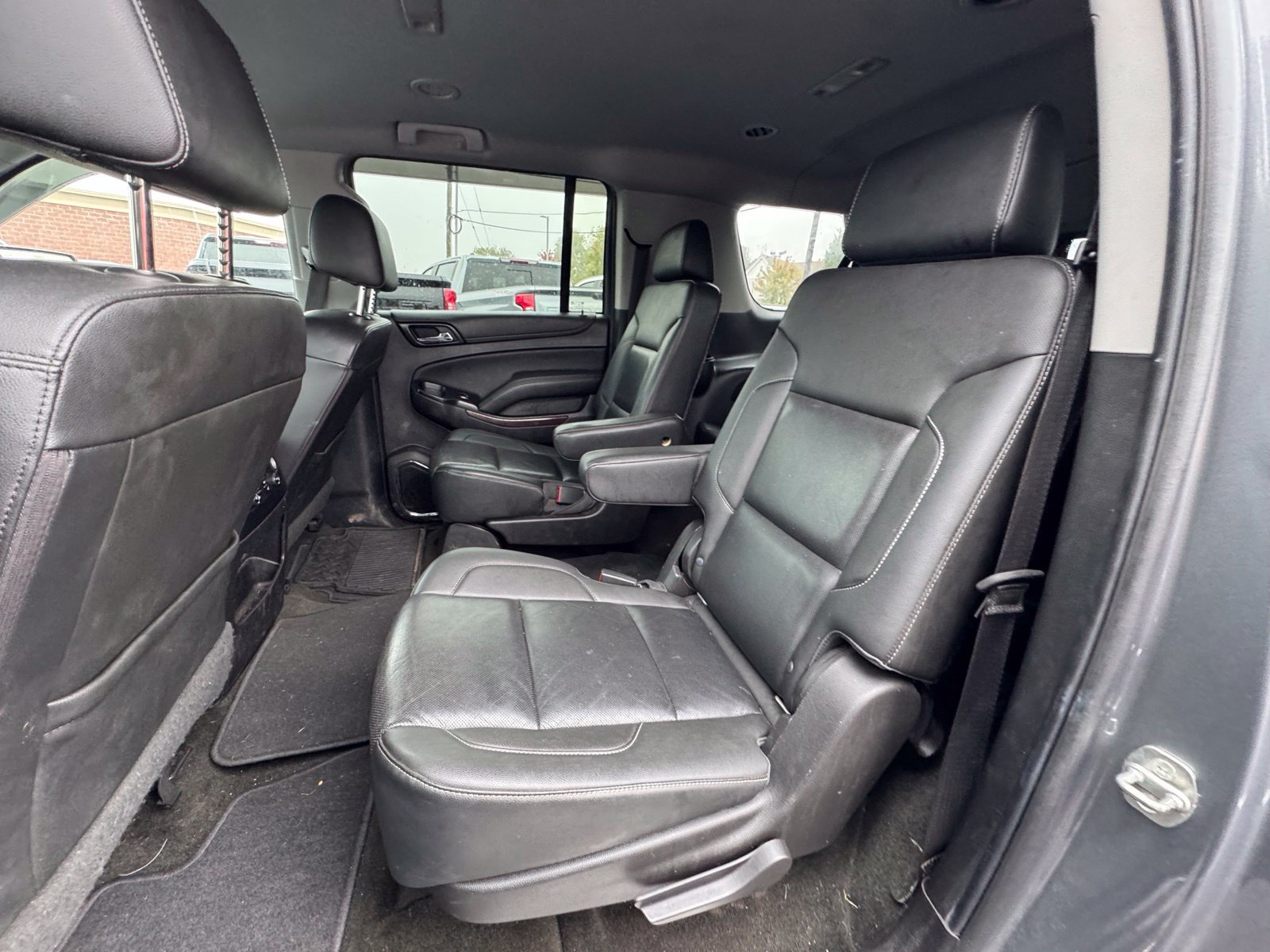 Used 2018 GMC Yukon XL SLT AWD/4WD image 25