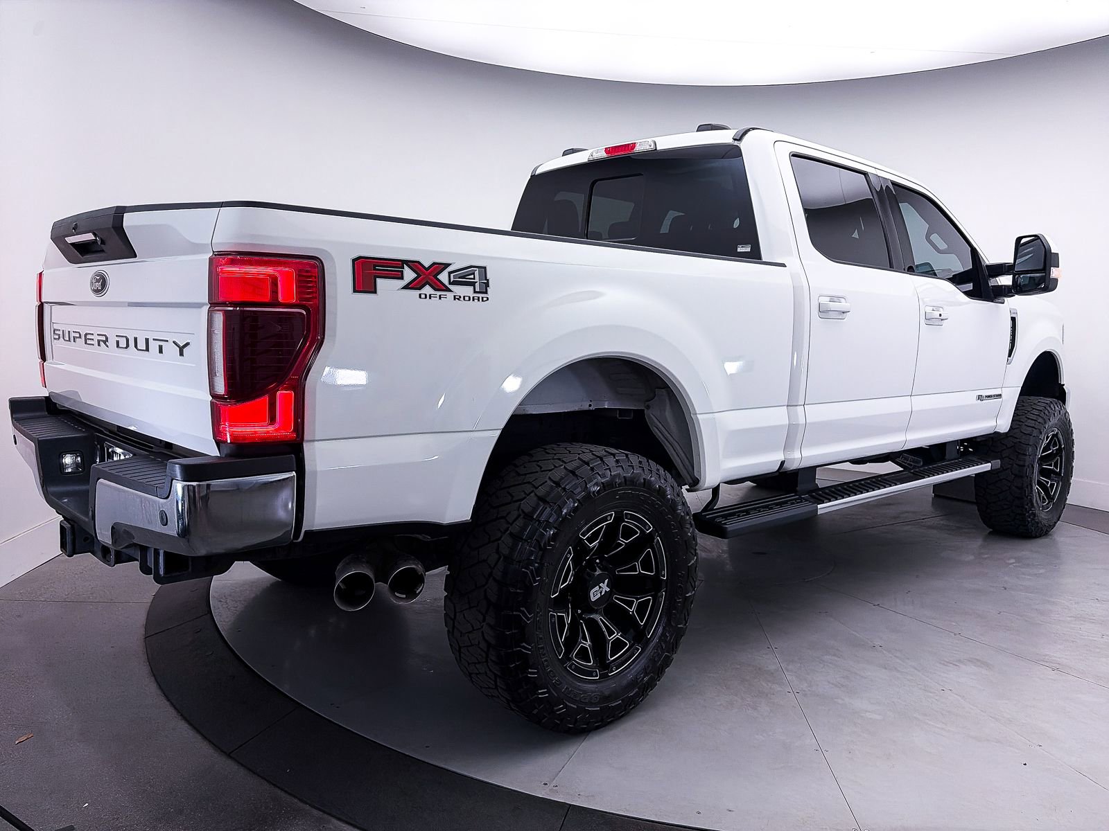 Used 2020 Ford F350 Lariat w/ Lariat Ultimate Package AWD/4WD image 20