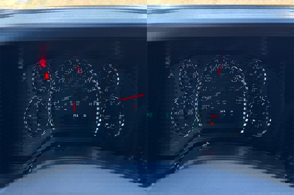 New 2025 Chevrolet Express 2500 w/ Enhanced Convenience Package image 24