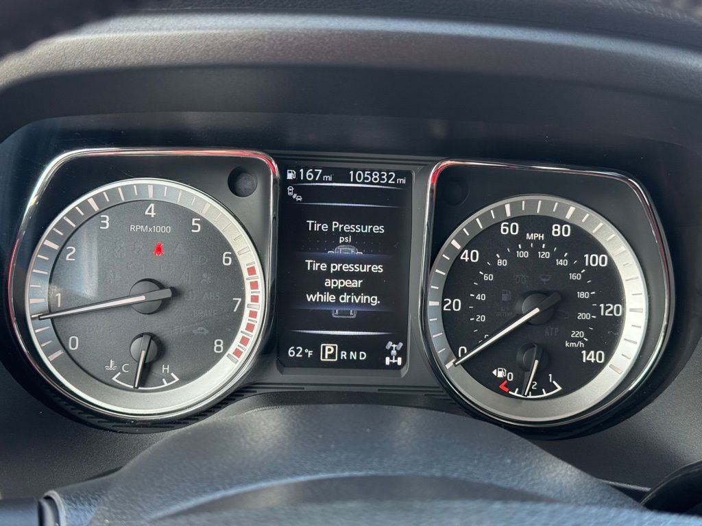 Used 2018 Nissan Titan SL w/ Midnight Edition AWD/4WD image 17