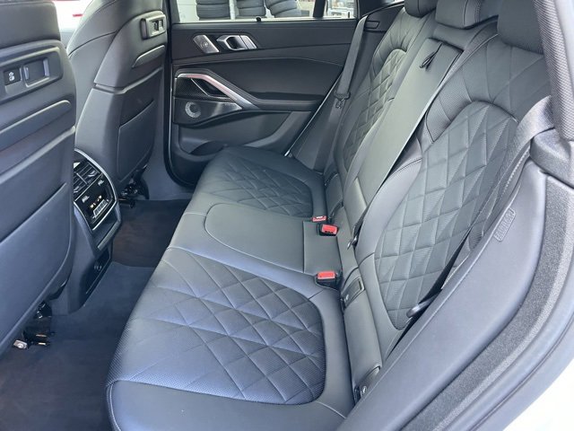 Certified 2023 BMW X6 M50i w/ Executive Package image 7
