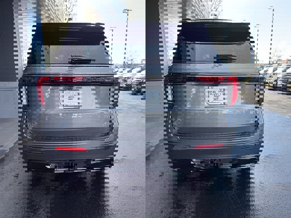 New 2026 Ford Explorer ST-Line w/ ST-Line Street Pack image 5