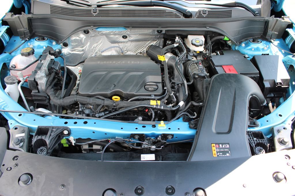 Certified 2025 Chevrolet Trax LS FWD image 38