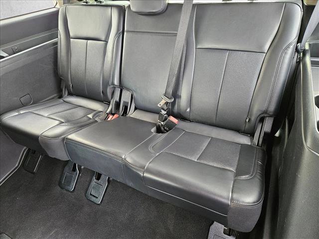 Used 2024 Ford Expedition XLT AWD/4WD image 19