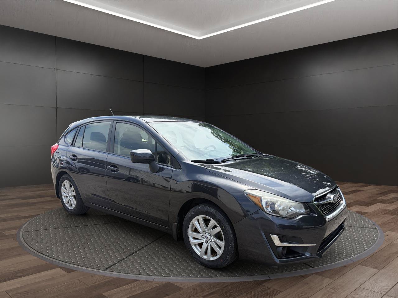 Used 2015 Subaru Impreza 2.0i Premium AWD/4WD image 2