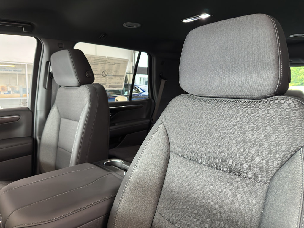 New 2025 Chevrolet Tahoe LS image 4