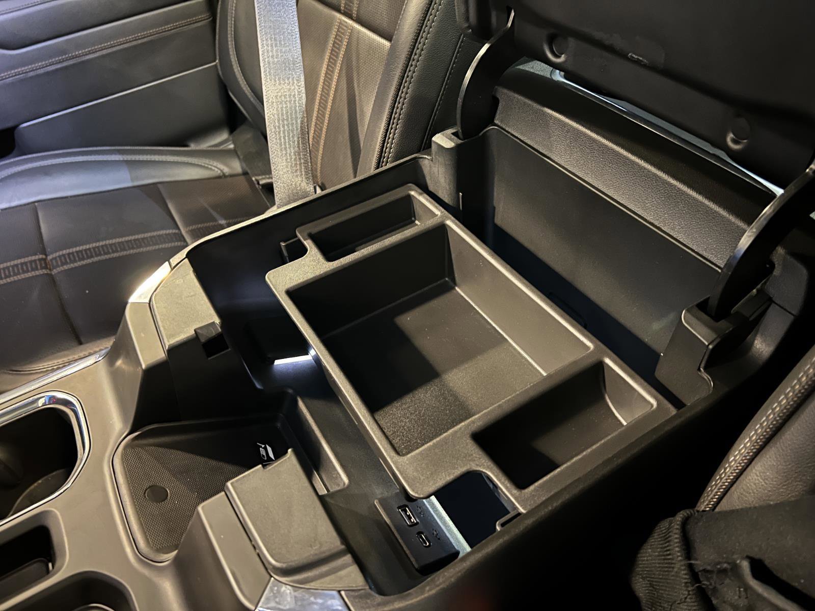 Used 2023 Chevrolet Silverado 1500 High Country w/ High Country Premium Package image 20