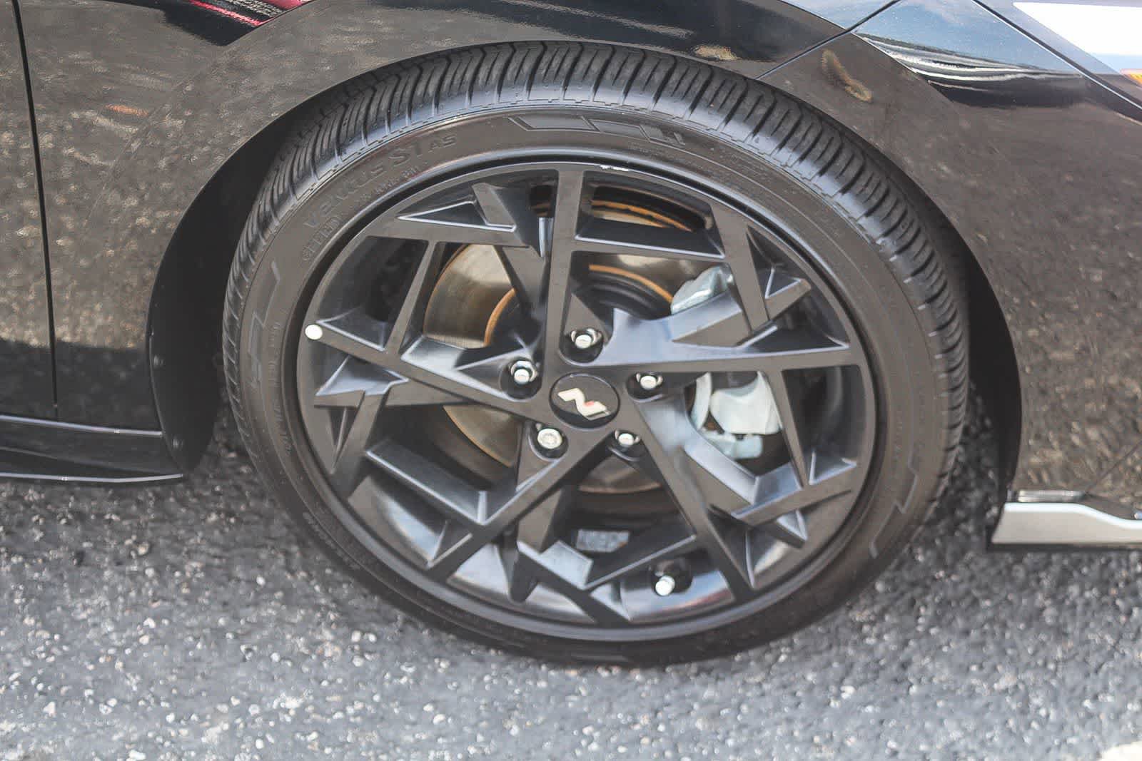 Certified 2025 Hyundai Elantra N Line image 12