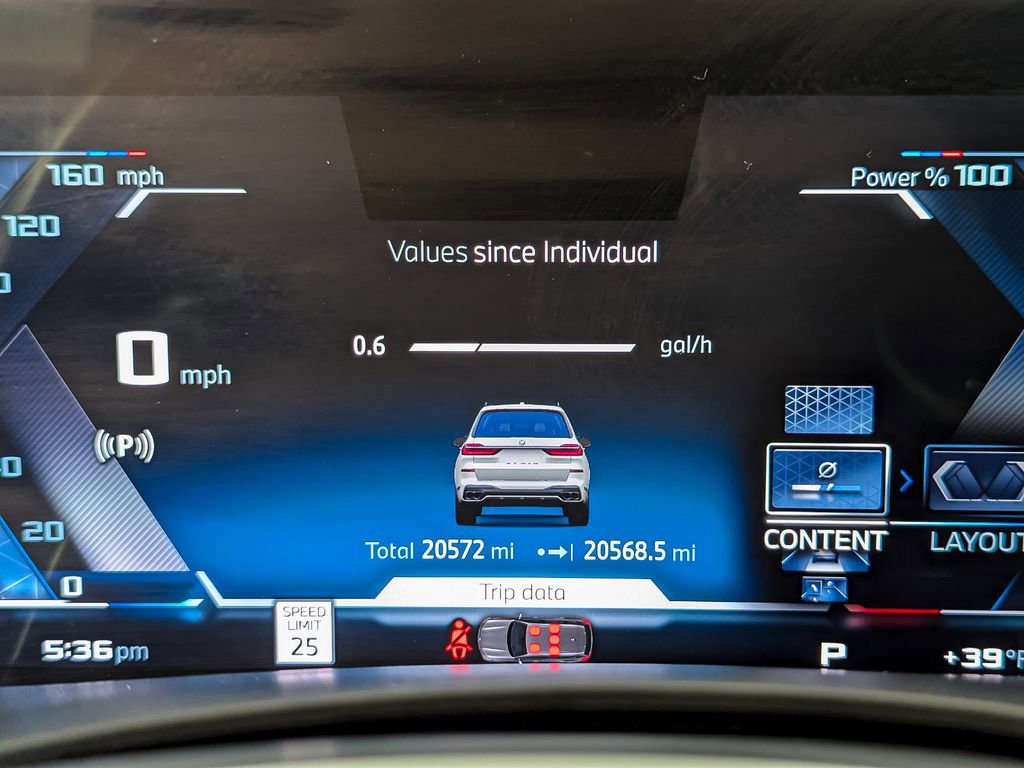 Certified 2025 BMW X7 M60i w/ Executive Package image 38