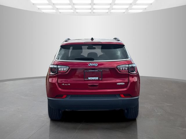 Certified 2024 Jeep Compass Latitude AWD/4WD image 6