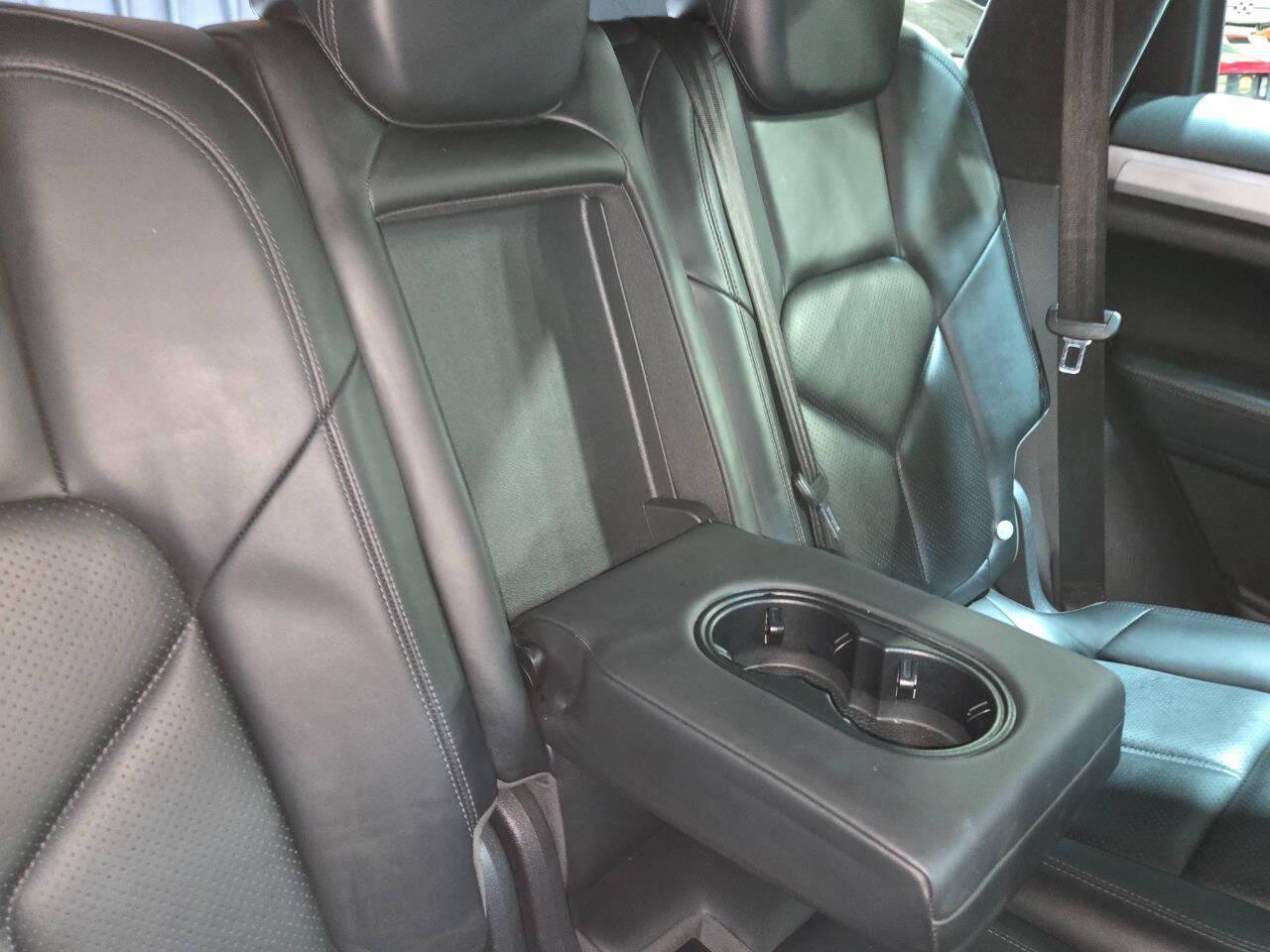 Used 2013 Porsche Cayenne GTS image 58