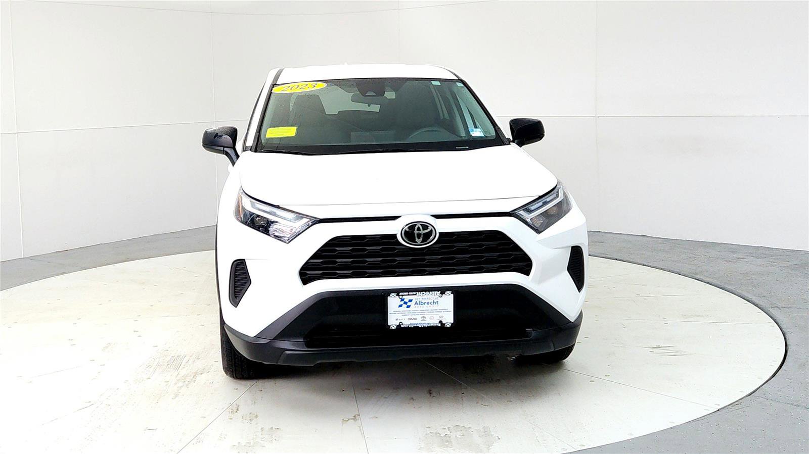 Used 2023 Toyota RAV4 LE image 8