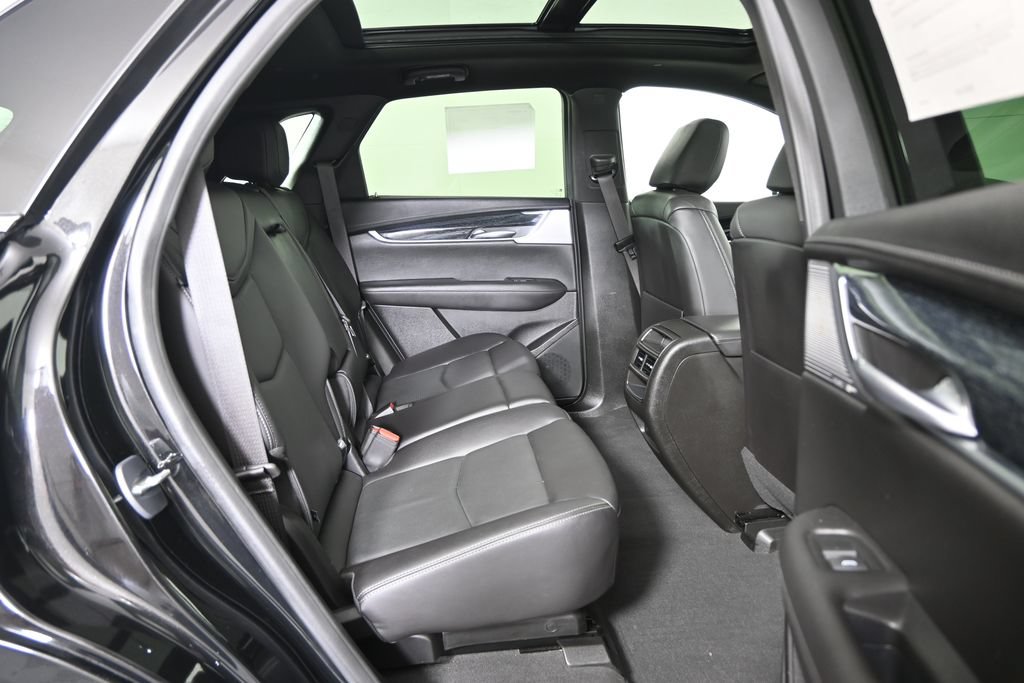 Used 2024 Cadillac XT5 Premium Luxury AWD/4WD image 16