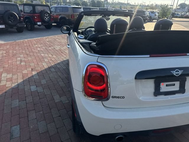 Used 2019 MINI Cooper Convertible w/ Signature Upholstery Package FWD image 10