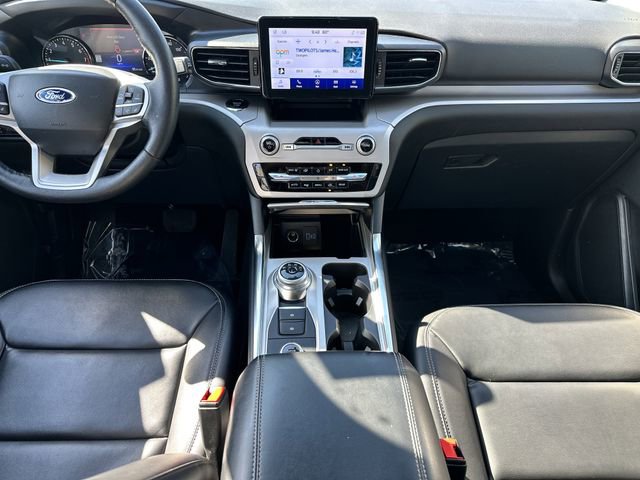 Certified 2023 Ford Explorer XLT w/ Equipment Group 202A image 16