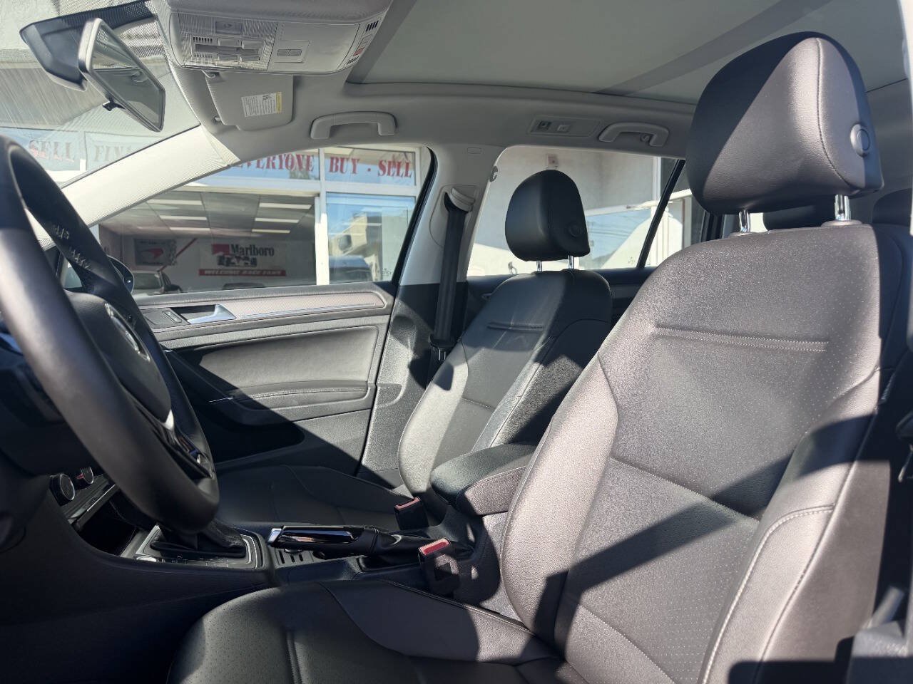 Used 2018 Volkswagen Golf Alltrack SE AWD/4WD image 19
