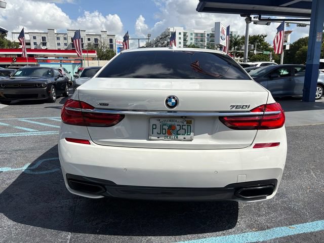 Used 2018 BMW 750i xDrive AWD/4WD image 9