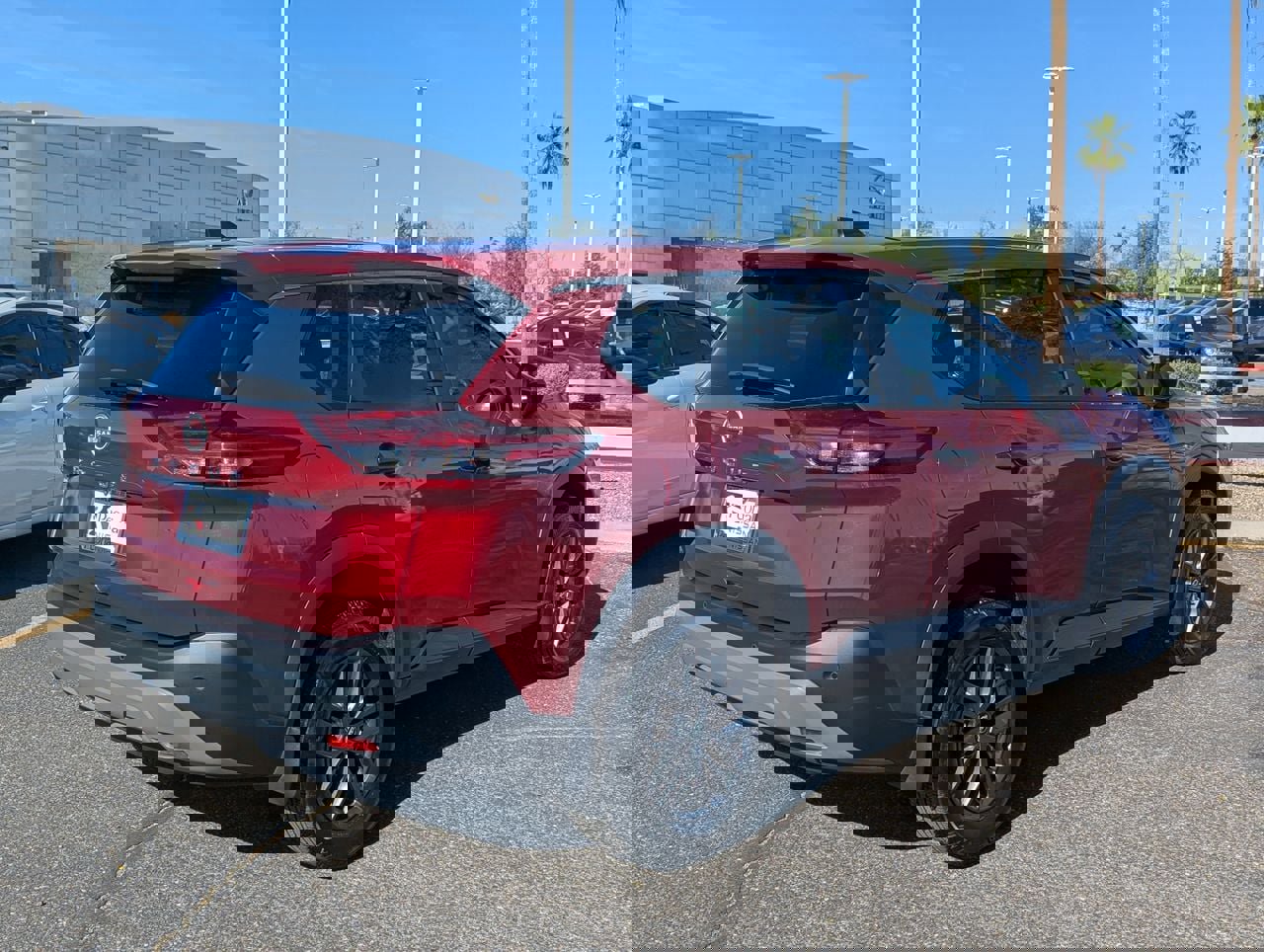 Certified 2023 Nissan Rogue S image 6