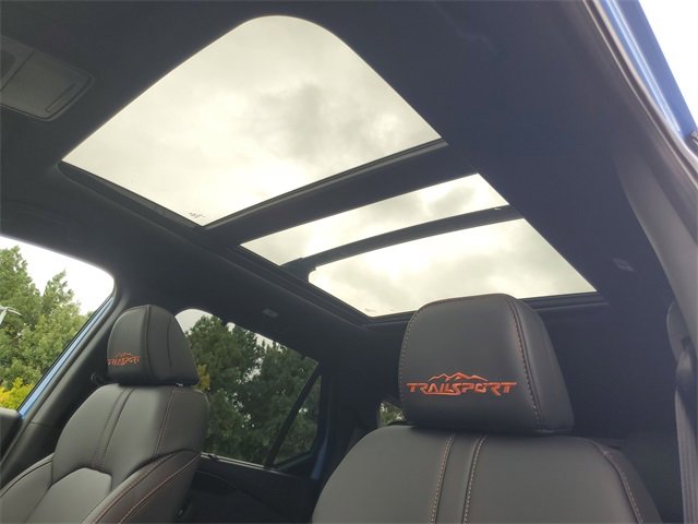 New 2025 Honda Pilot TrailSport image 17