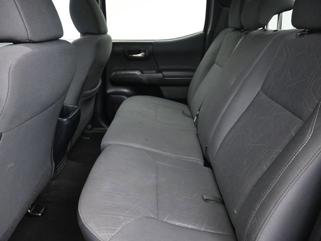 Used 2017 Toyota Tacoma TRD Off-Road w/ Tow Package (A/T) image 19