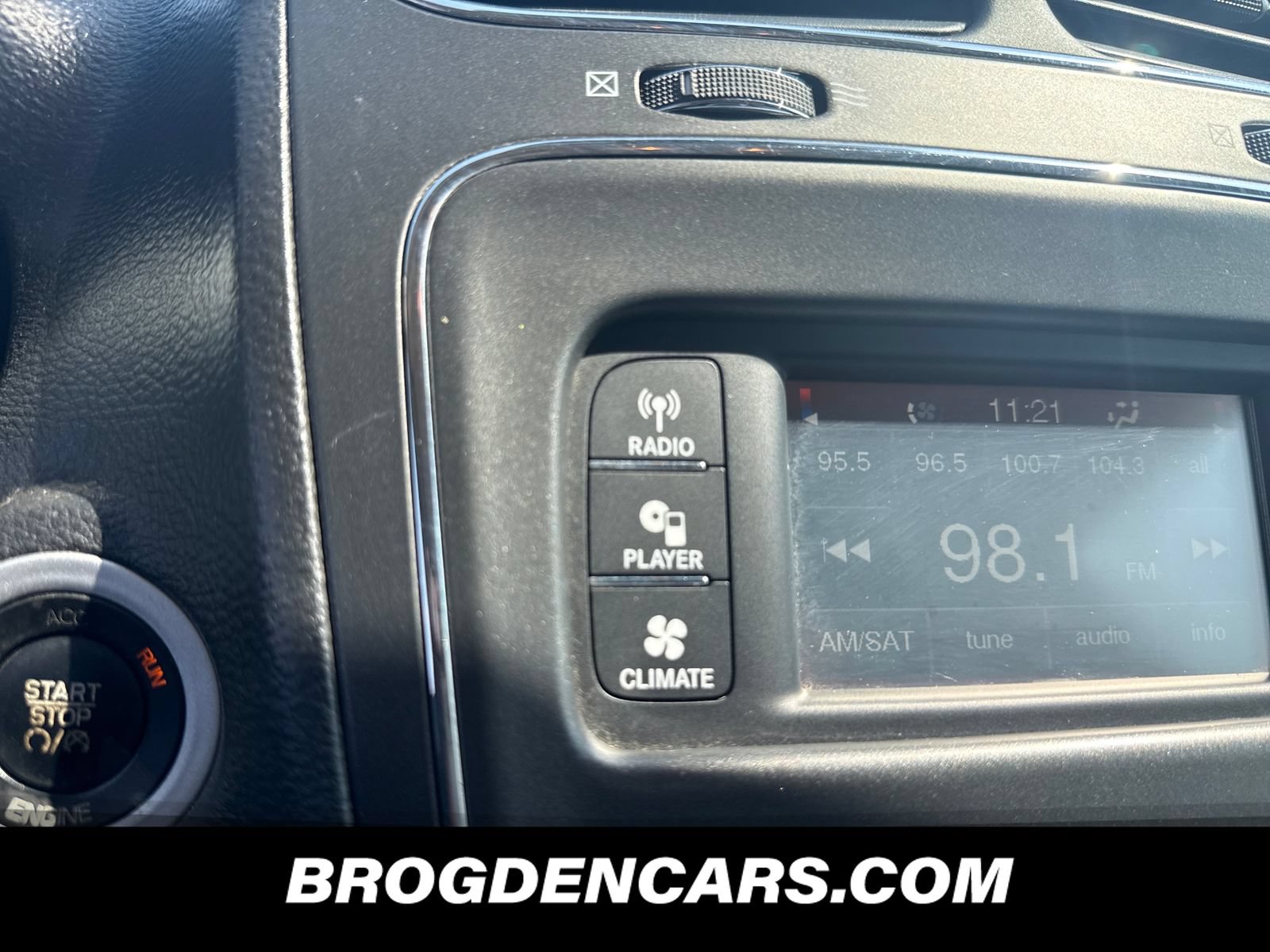 Used 2016 Dodge Journey SXT w/ Comfort/Convenience Group AWD/4WD image 8