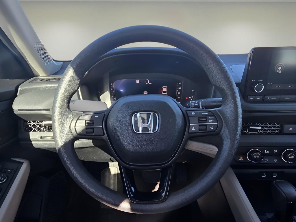 Used 2023 Honda Accord EX image 28