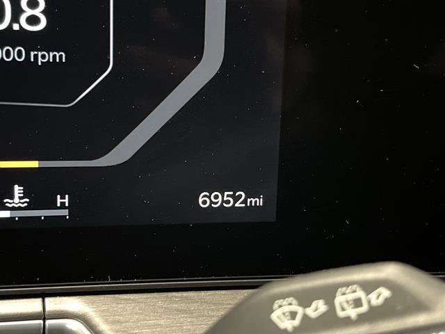 Used 2025 Kia Sorento SX image 6