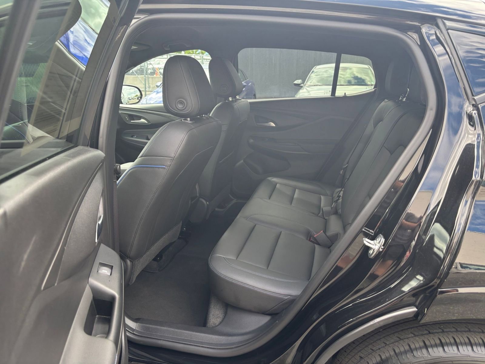 Used 2025 Buick Envista Sport Touring FWD image 26