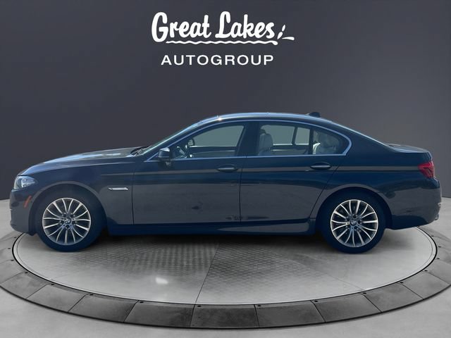 Used 2016 BMW 528i xDrive Sedan AWD/4WD image 2