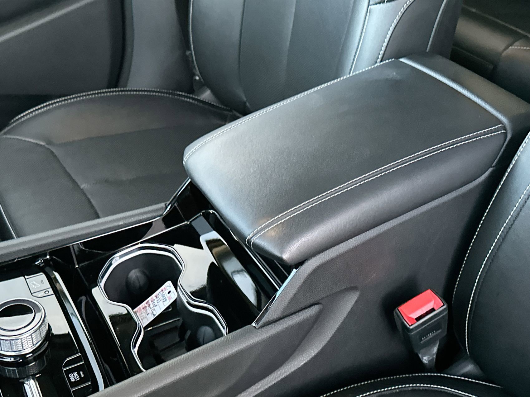 New 2023 Jeep Grand Cherokee 4WD 4xe w/ Luxury Tech Group II image 21