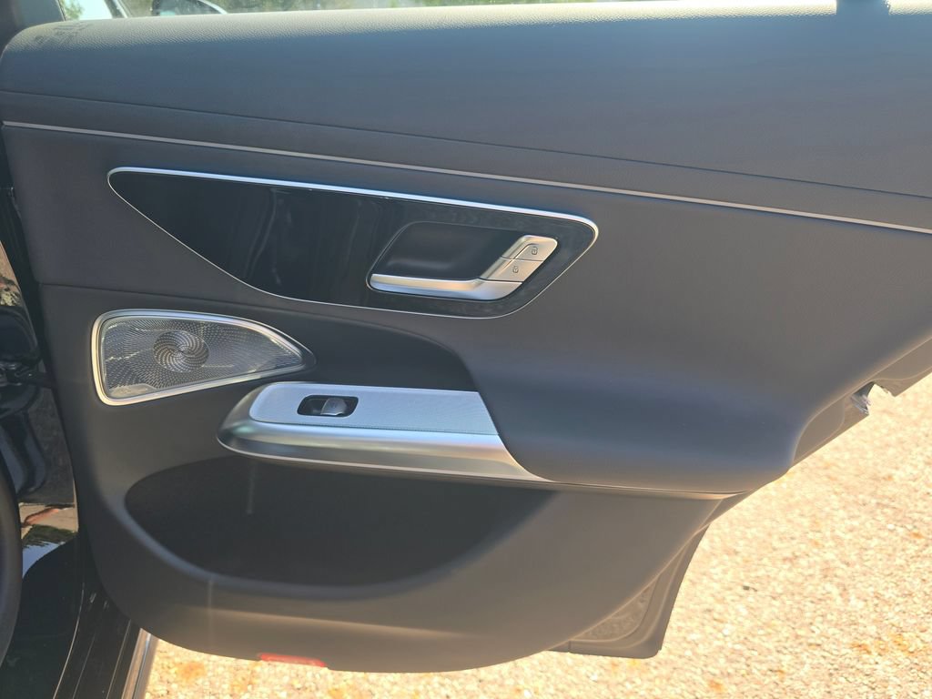 New 2027 Mercedes-Benz E 350 4MATIC Sedan image 23