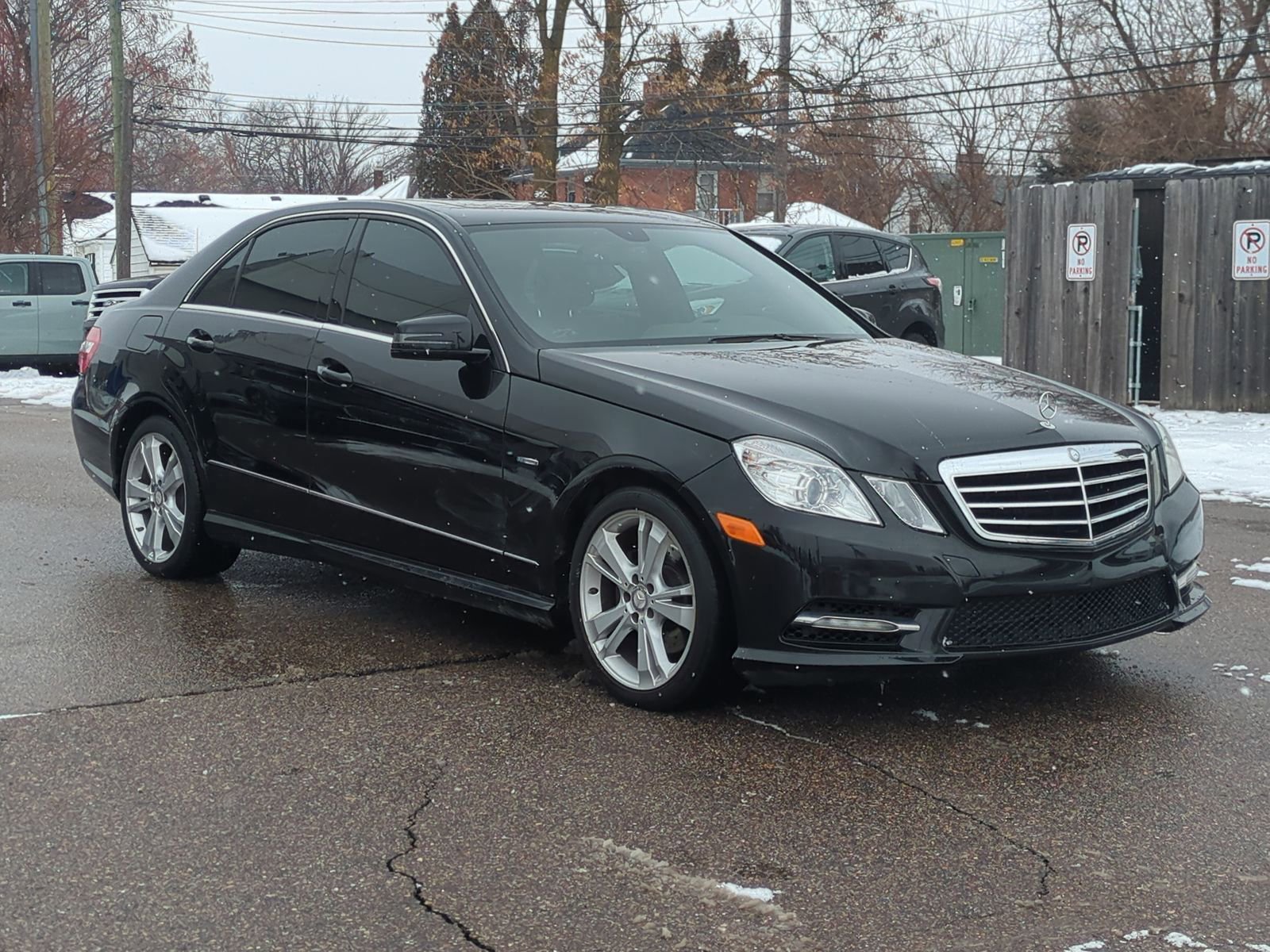 Used 2012 Mercedes-Benz E 350 4MATIC Sedan image 18