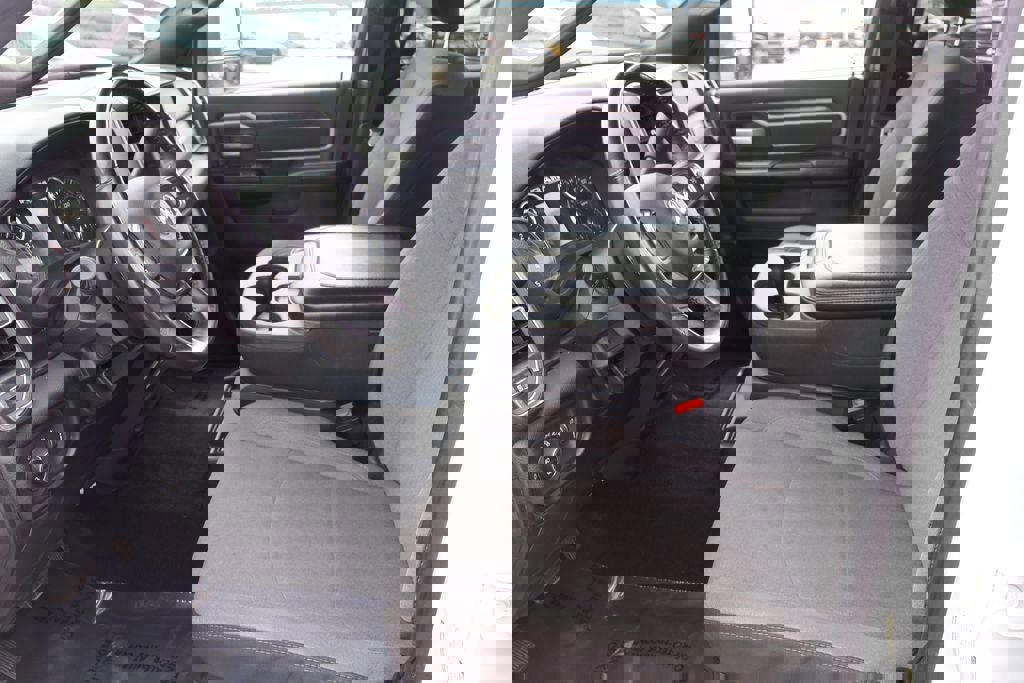 Used 2024 RAM 3500 Big Horn image 20