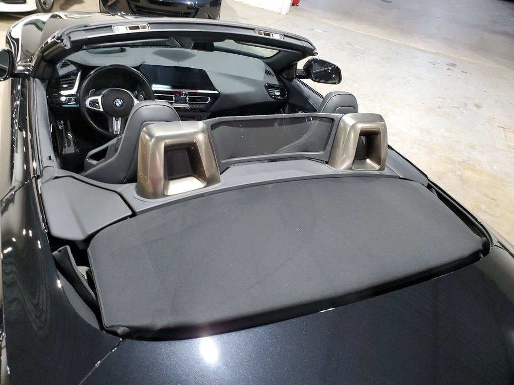 Used 2020 BMW Z4 M40i w/ Executive Package RWD image 41