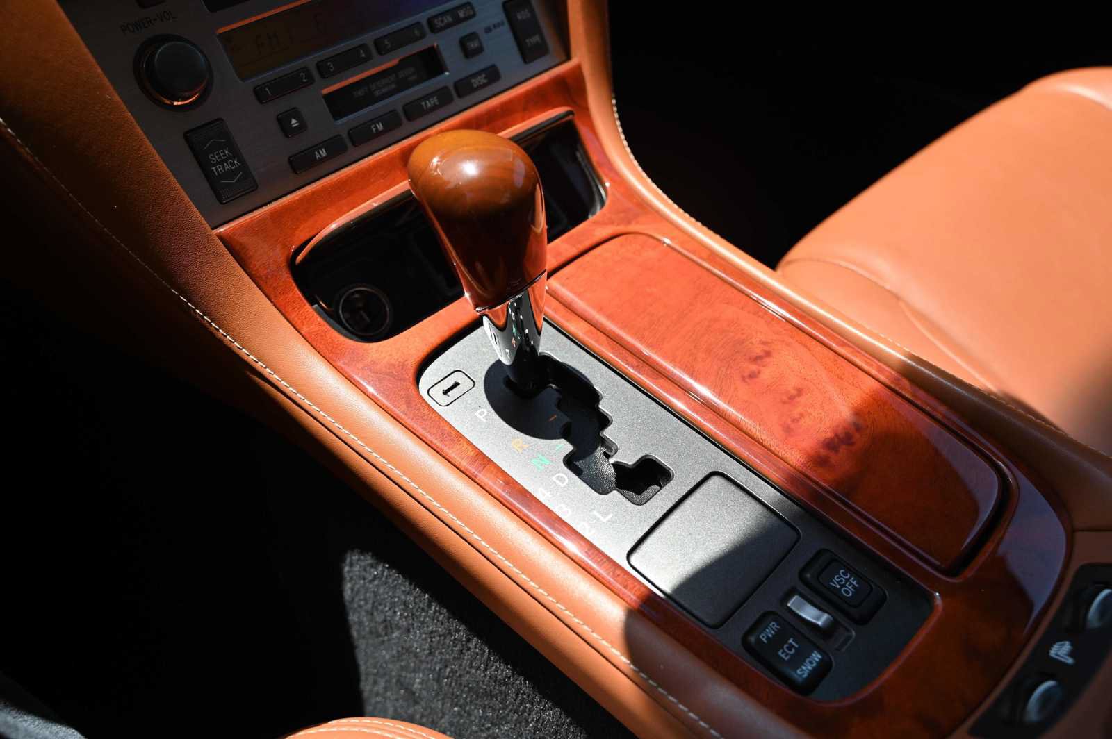 Used 2003 Lexus SC 430 Convertible RWD image 21