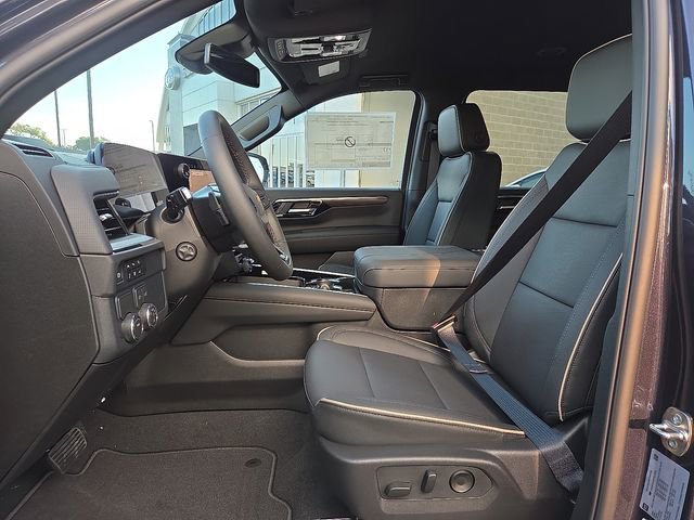 New 2026 Chevrolet Suburban Premier image 10