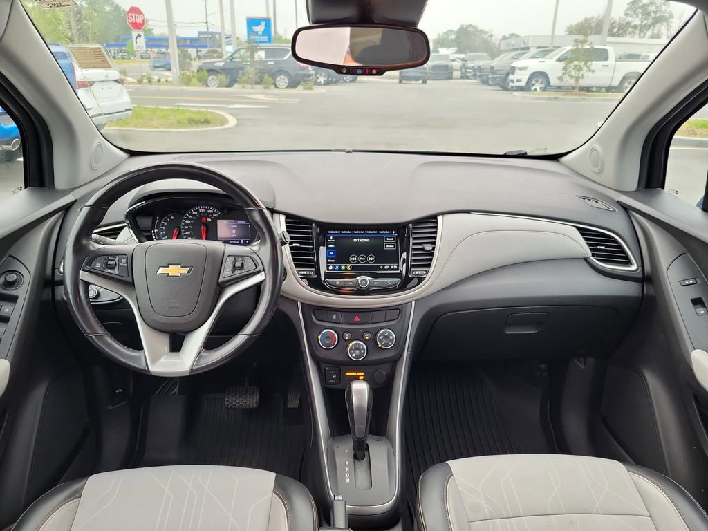 Used 2019 Chevrolet Trax LT w/ Driver Confidence Package image 26