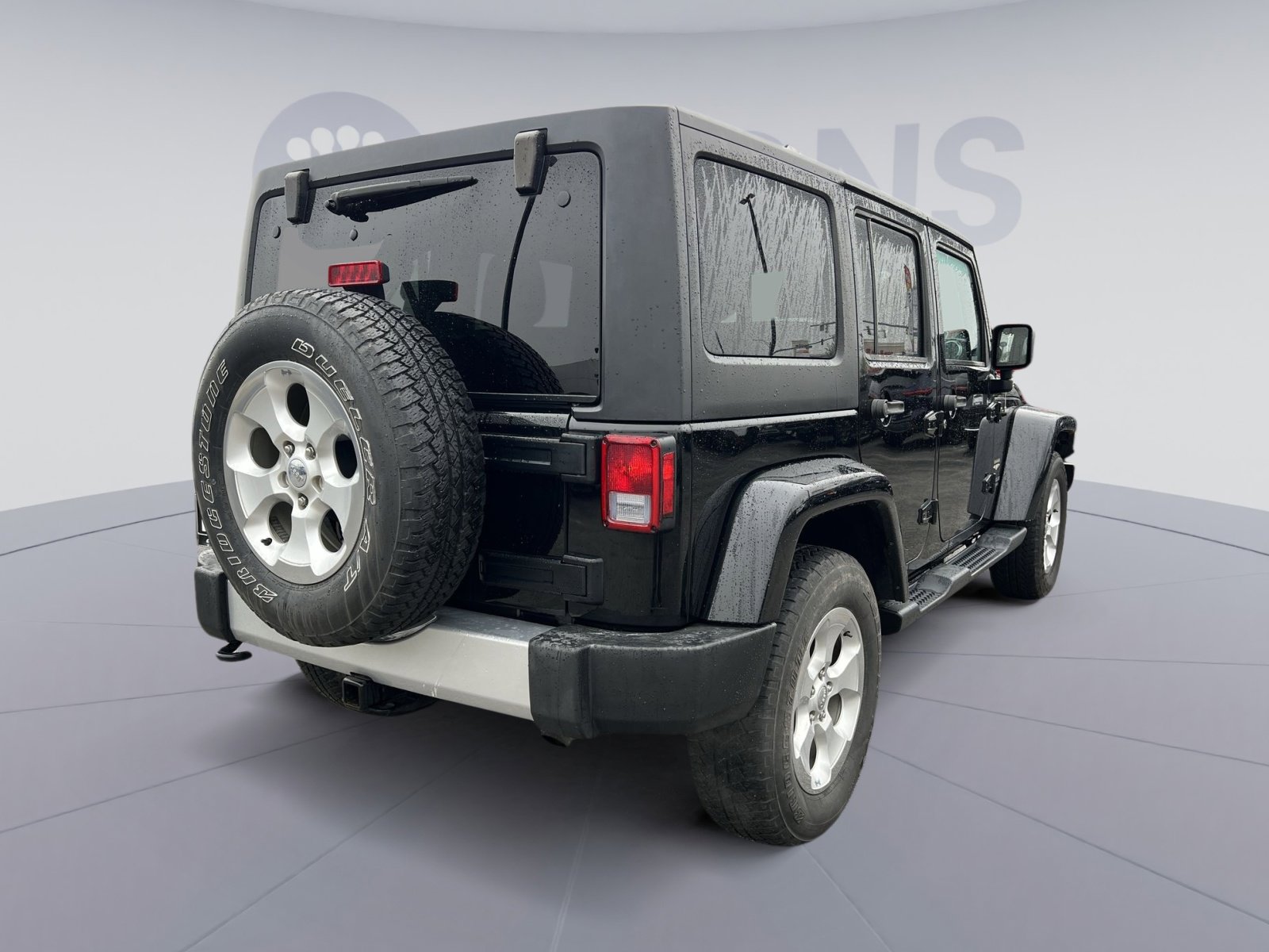 Used 2015 Jeep Wrangler Unlimited Sahara w/ Connectivity Group image 7