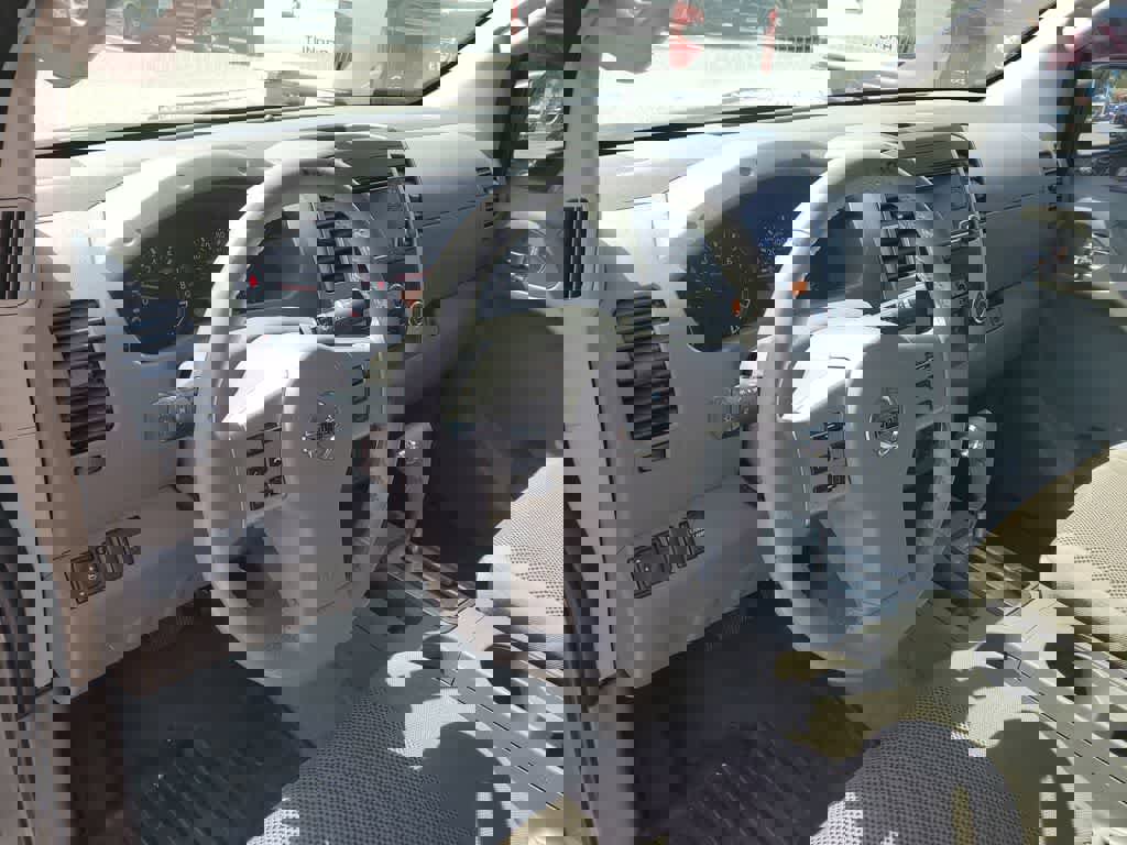 Used 2016 Nissan Frontier SV w/ SV Value Truck Package image 21